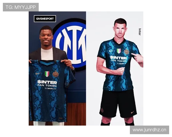 《全球足球转会风云：顶级球员动态一览及最新转会市场分析》 - 副本 - 副本 - 副本